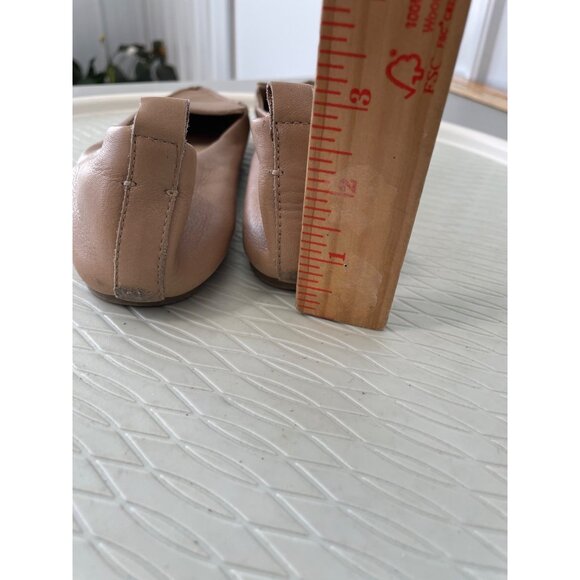 Aldo Slip On Flats Size 7.5 Pointed Toe Beige Leather Comfort Flats Minimalist - Picture 3 of 9